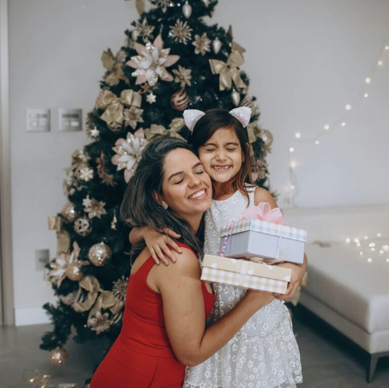 Alicia Krasko Stepmom coach Stepmom support stepmom help stepmom advice stepmom struggles The Stepmom Side Podcast stepmom support, stepmom struggles, stepmom resentment, stepmom mindset, stepmom coach, stepmom podcast, stepfamily life, stepmom identity, stop feeling stuck, confidence for stepmoms, stepmom empowerment, letting go of resentment, victim mindset, stepmom boundaries, emotional triggers, overcoming stepmom challenges, stepmom growth, breaking the cycle, stepmom validation, stepmom holidays Christmas gift giving